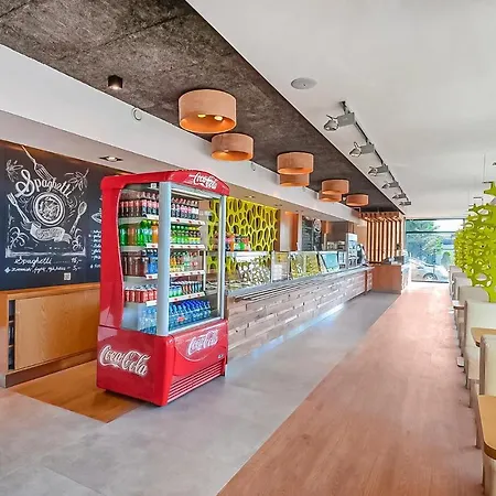 2 Bedroom In بيت للعطل